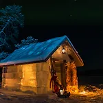Отель Apukka 4*